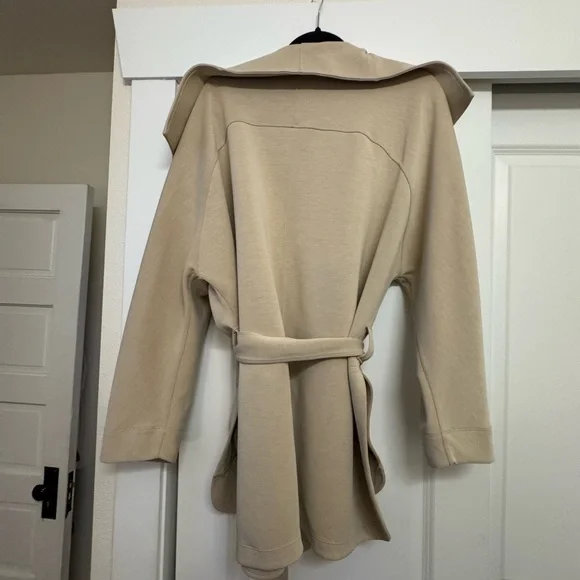 lululemon Softstreme Belted Wrap Jacket - Picture 3 of 11